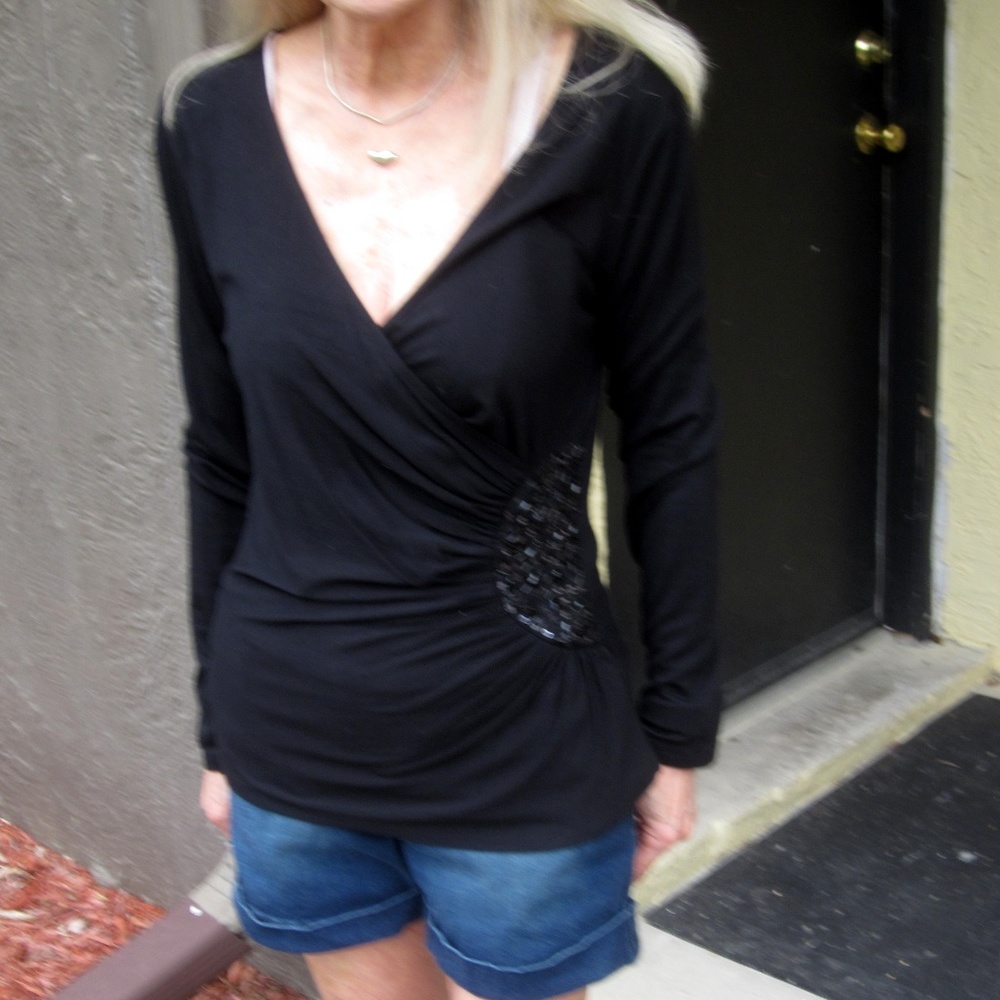 Sexy Sparkly long sleeved top SZ S